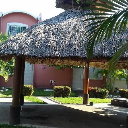Apartmán Casa Con Alberca!! Ixtapa Zihuatanejo Exteriér fotografie